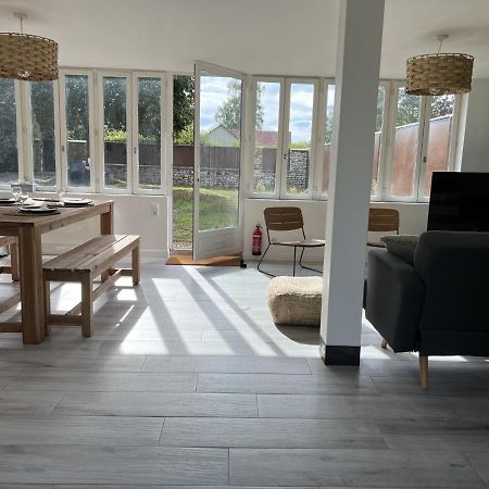 Maison De Campagne Entierement Climatisee Avec Grand Jardin Villa Pressagny l'Orgueilleux Luaran gambar